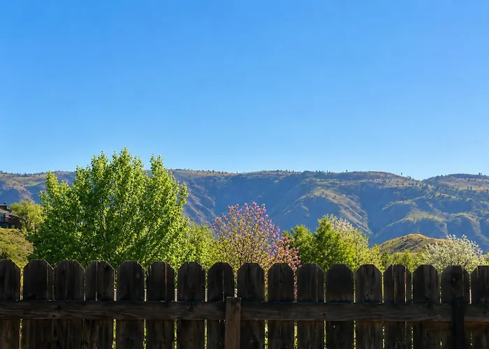 Hot Tub Big Views Private Lot Rv Parking Casper