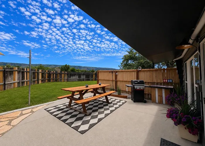 Hot Tub Big Views Private Lot Rv Parking Casper