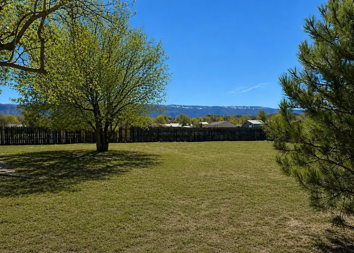 Hot Tub Big Views Private Lot Rv Parking Casper